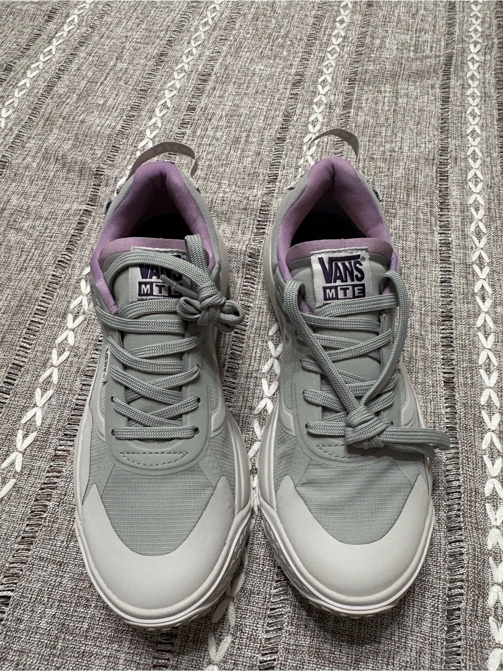 Vans MTE Crosspath Drizzle Gray and Purple Sneakers Women’s 7 New In Box